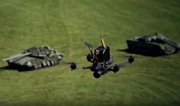 Программный комплекс Nemyx будет объединять отдельные дроны в единый боевой рой