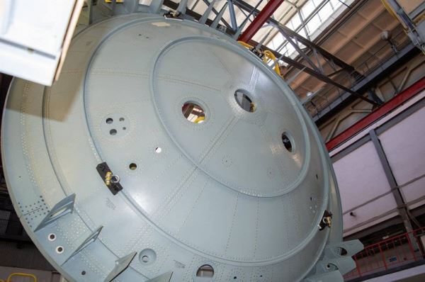 Для пассажирского самолета МС-21-310 начали сборку критически важного подкилевого отсека