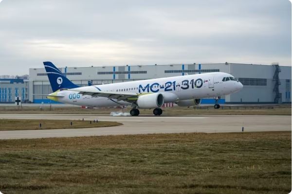 До 3500 метров и до 500 км/ч, с полностью отечественными системами: второй импортозамещённый МС-21 поднялся в воздух